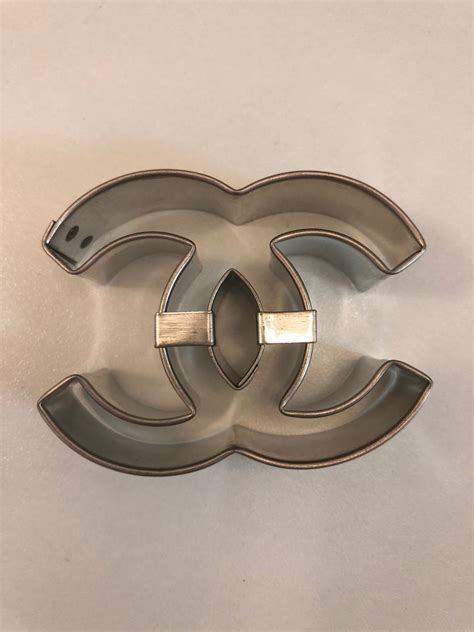 coco Chanel cookie cutter